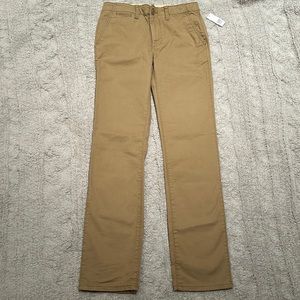 NWT GAP Uniform Khaki Pants - Size 14 slim